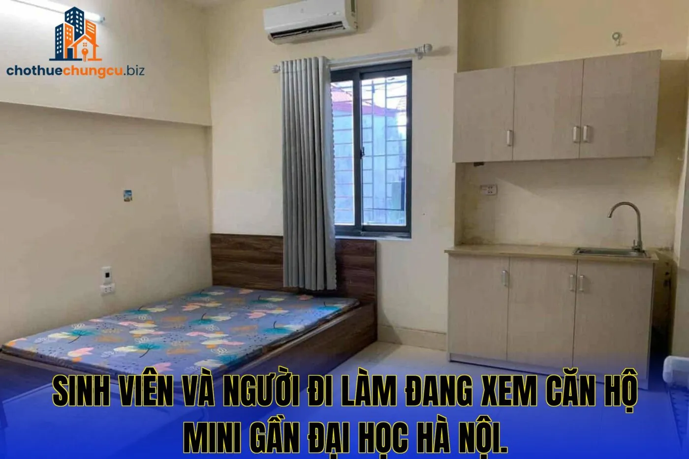Sinh viên và người đi làm đang xem căn hộ mini gần Đại Học Hà Nội.